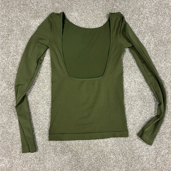 Free People Intimately Scoop Back Long Sleeve Top Olive Green Women’s XS - Picture 1 of 3